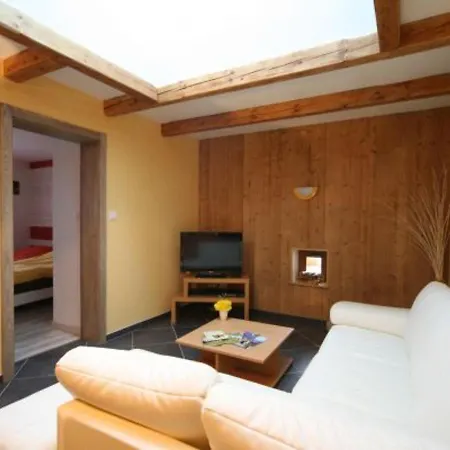Ferme Vosgienne Renovee Avec Confort Et Nature Pour 7 Pers, Wifi, Animaux Bienvenus - Fr-1-589-190 Vakantiehuis